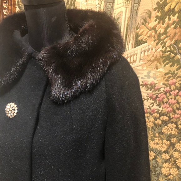 Vintage Wool & Fur Coat Beautiful Perfect - Picture 7 of 11